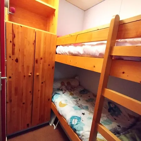 4 Pers Avec Balcon, Aux Pieds, - 2mn Des Pistes, Ascenseur, Casier A - Fr-1-457-333 * Aragnouet