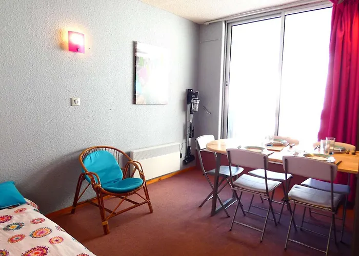 Apartment 4 Pers Avec Balcon, Aux Pieds, - 2mn Des Pistes, Ascenseur, Casier A - Fr-1-457-333 *